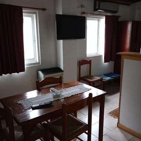 Appartamento Felipe 1 Tandil Esterno foto